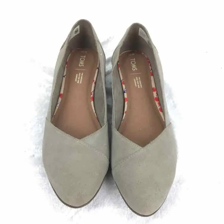 Toms Women Size 12 Tan faux suede Slip Ons Flats